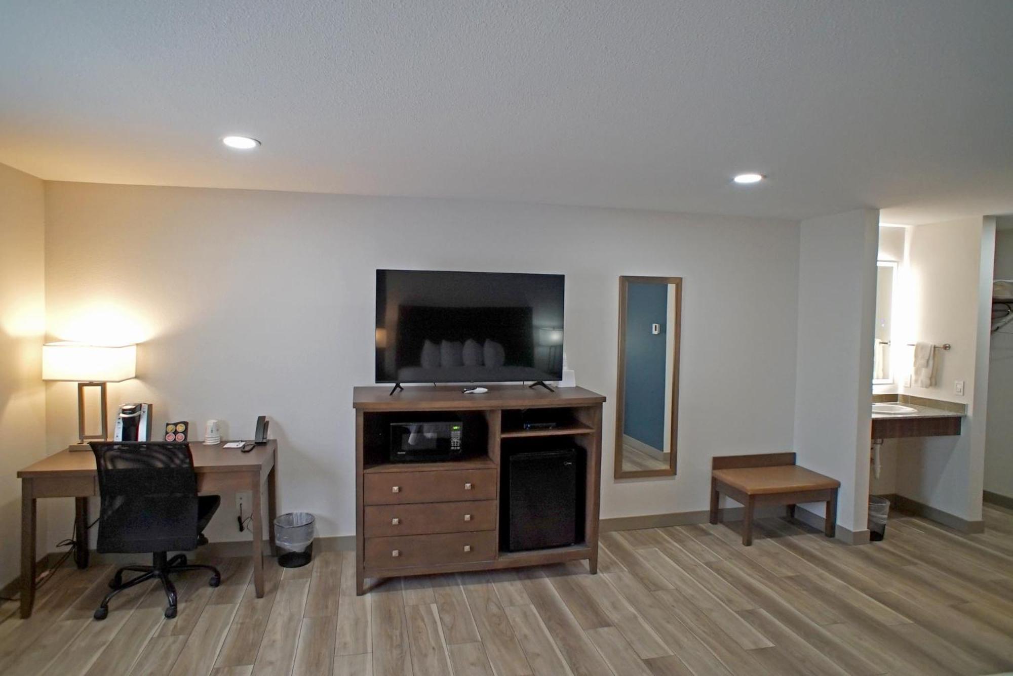 Baymont By Wyndham Monte Vista Hotel Room photo