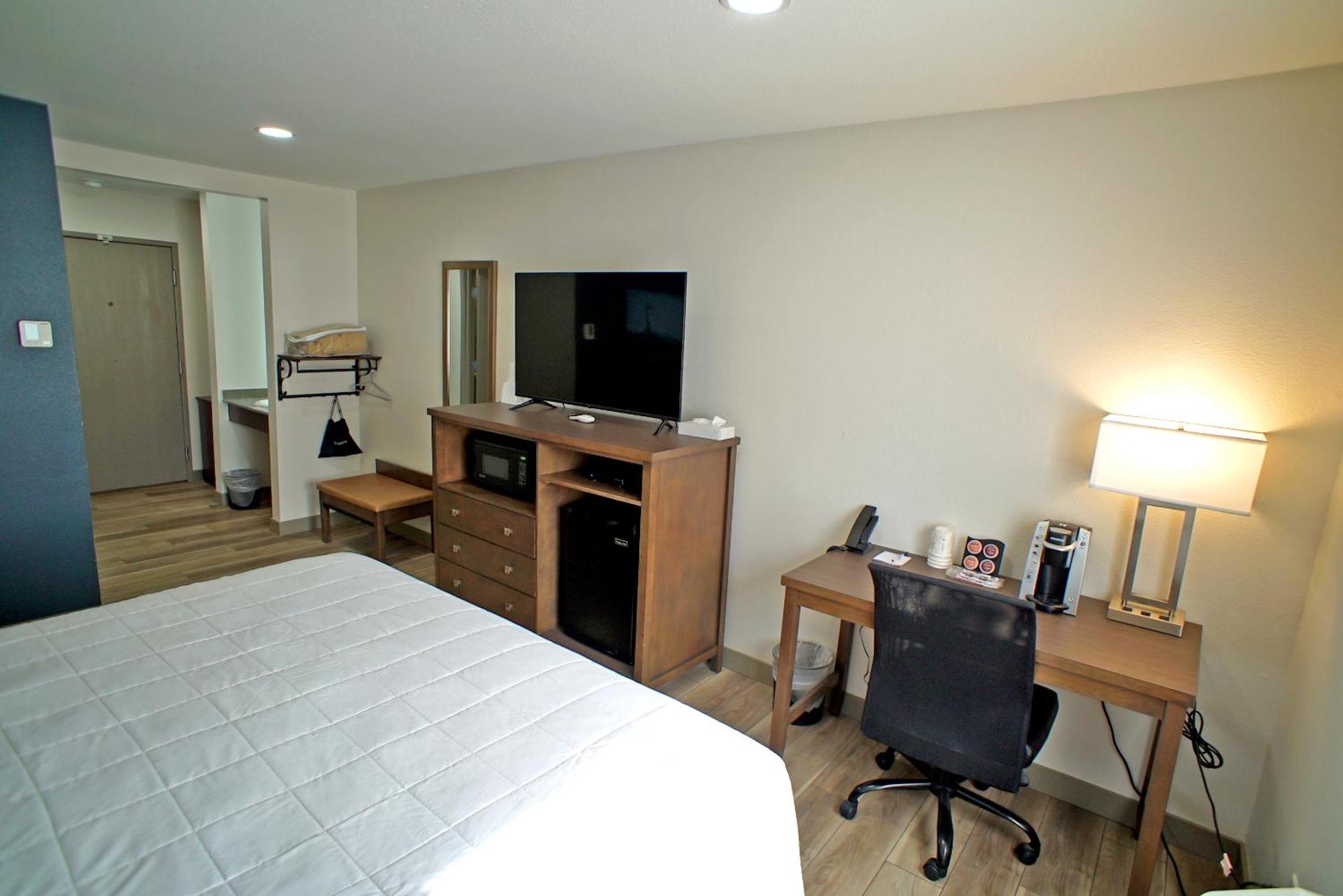 Baymont By Wyndham Monte Vista Hotel Room photo